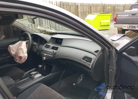 2010 Honda Accord 2.4 Lx из США, поврежденный, VIN 1HGCP2F31AA019577